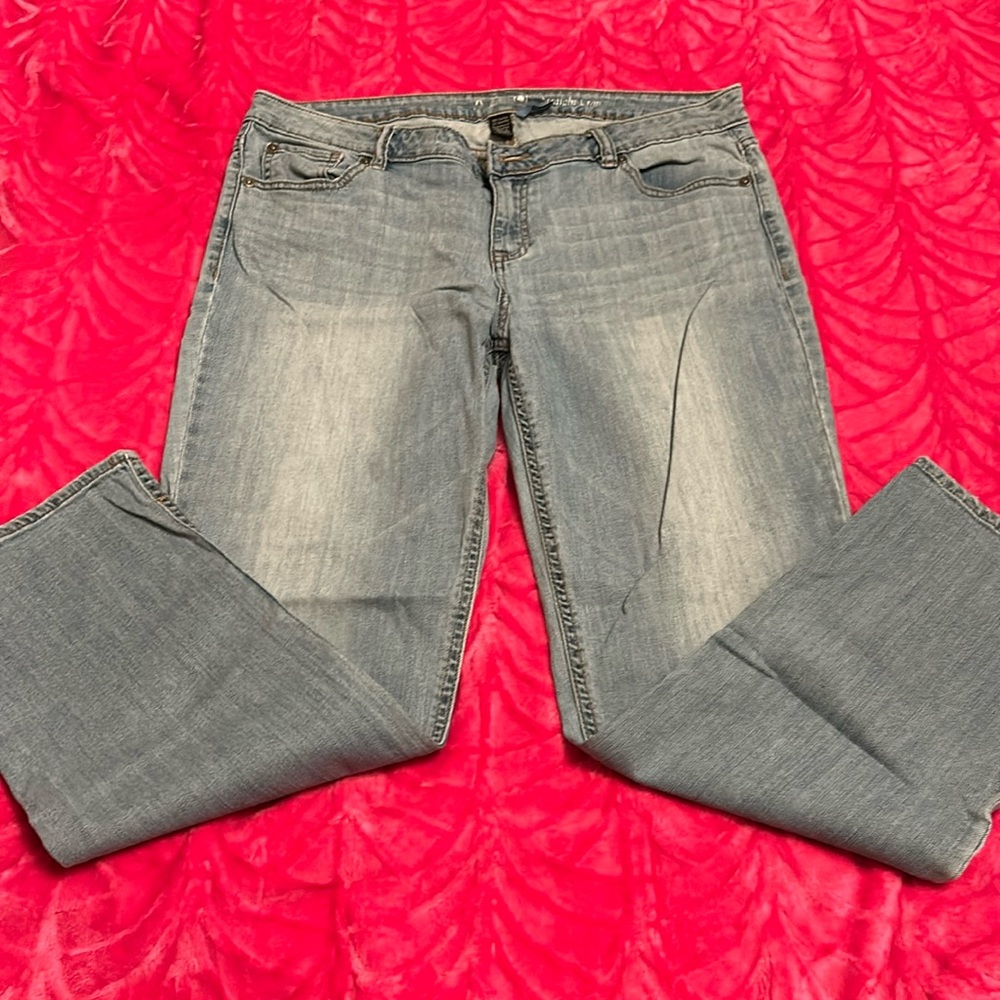Apt 9 straight crop jeans
